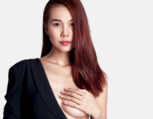 Thanh Hằng táo bạo khoe thân hình sexy