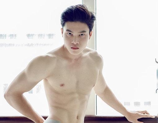 Thịnh Quang Huân nổi loạn sexy