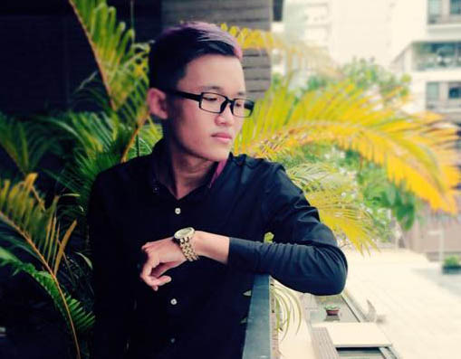 Chàng trai người hoa có mức thu nhập khủng