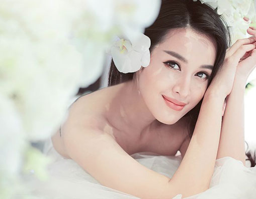 Tú Vi tất bật cho lễ cưới chính mình