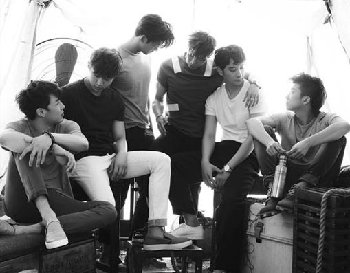 2PM tái xuất qua loạt ảnh mới