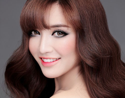 Bích Phương đẹp trong vắt