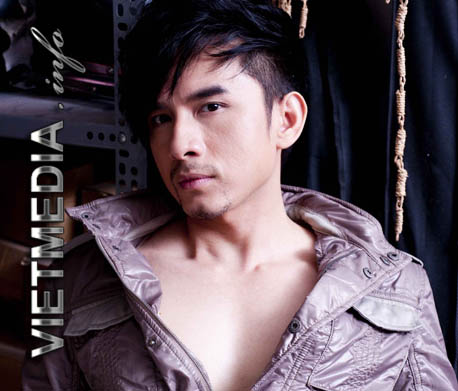 Đan Trường với phong cách nam tính và bụi bặm
