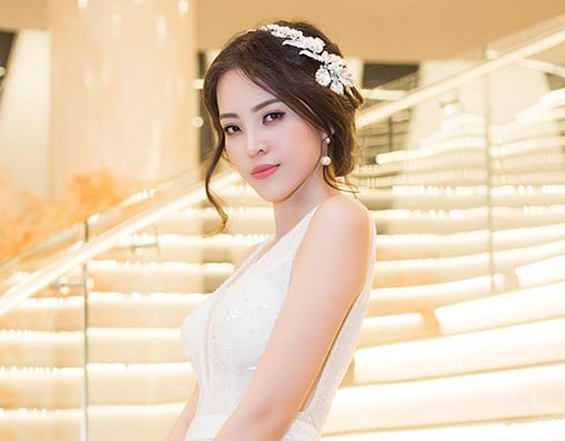 My Lê diện váy nghìn đô dự sự kiện gây thương nhớ